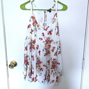 Torrid Size 1 White Floral Zipper Back Tunic Blouse